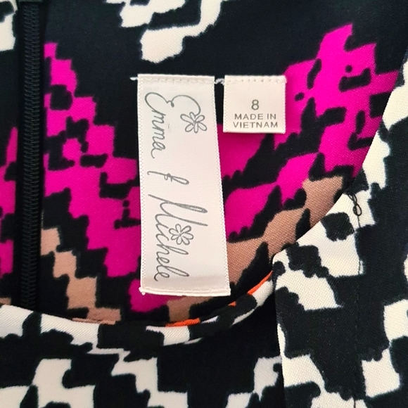 Multi-colored business casual dress. 🧡💗🖤🤍 - Picture 4 of 4